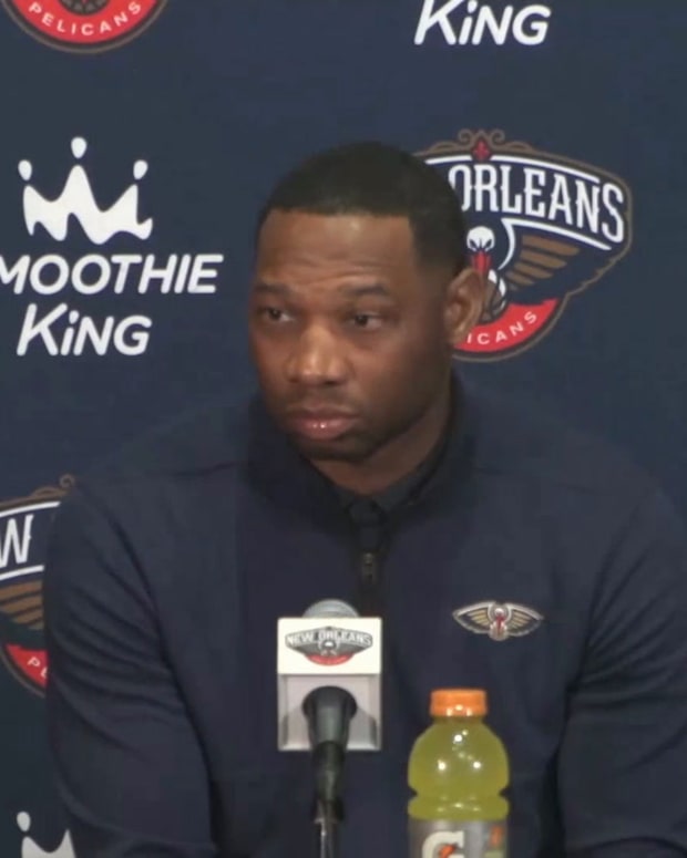 Pelicans at Warriors Pregame Interview - Willie Grren - March 3